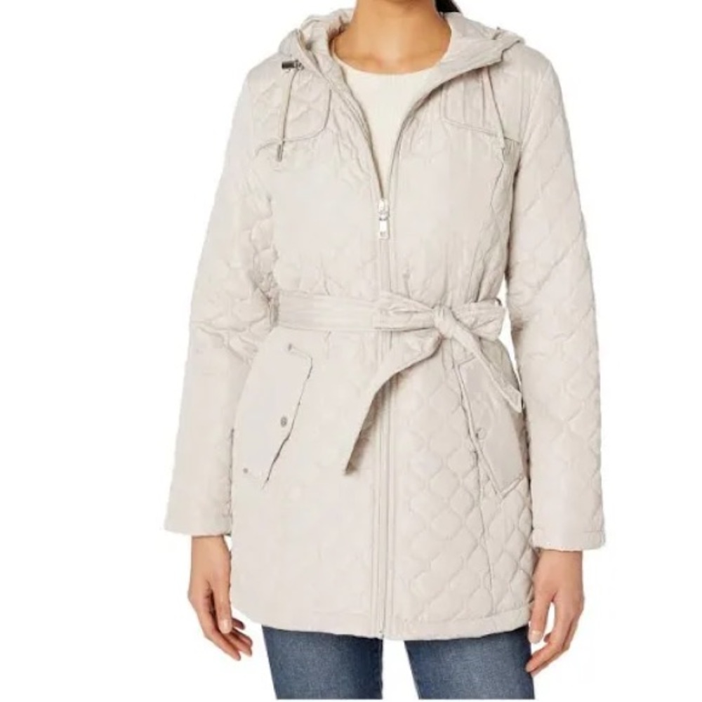 VINCE CAMUTO women’s Belted Hooded Quilted Jacket - Picture 2 of 16
